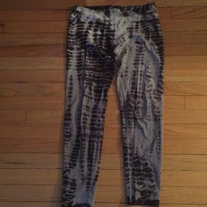 Hard Tail flat waist legging